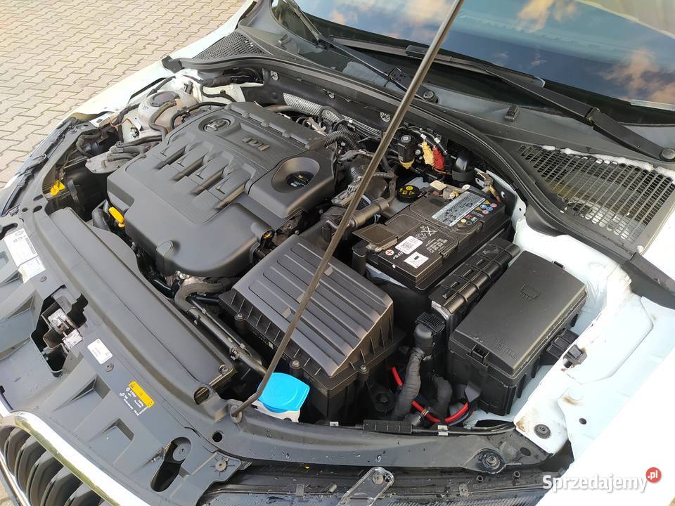 Skoda Octavia Lifting ładna nawigacja