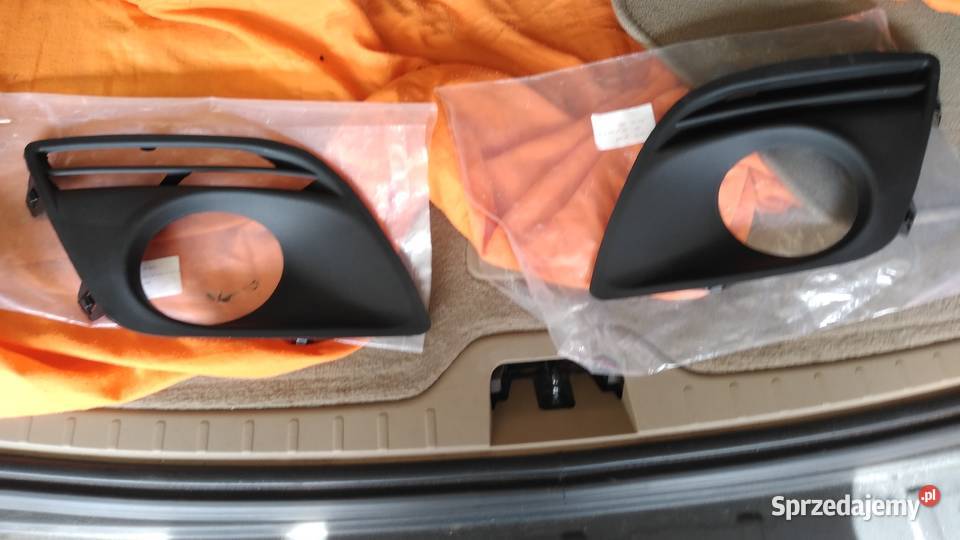 OSŁONA ATRAPA KRATKA HALOGENU XC60 KOMPLET PiL Inowłódz