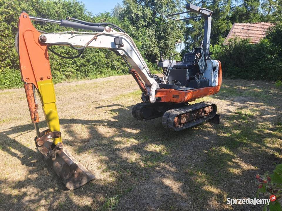 Minikoparka Hanix 15 Tarnów sprzedam