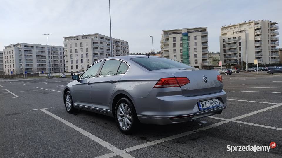 Volkswagen Passat 20 TDI Comfortline DSG7 garażowany Warszawa