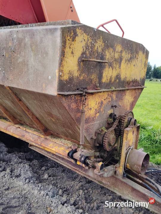 Rozrzutnik wapna gnojowicy uszkodzony Lwowiec sprzedam