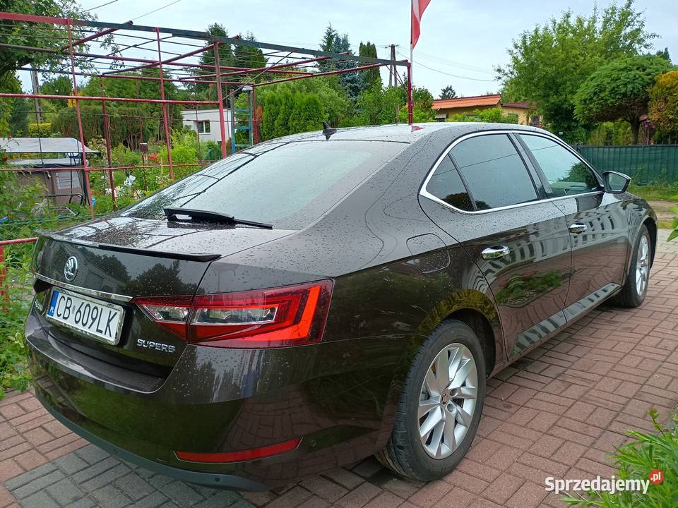 Sprzedam Skoda Superb 16 TDI 2017r automatyczna