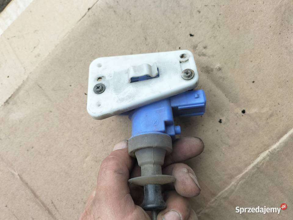 Audi 80 B4 893862153C Siłownik zamka sprzedam