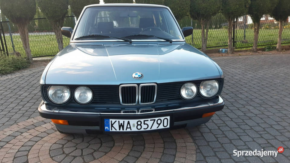 BMW 518 BMW 5er 518i E28 19811987 wspomaganie kierownicy