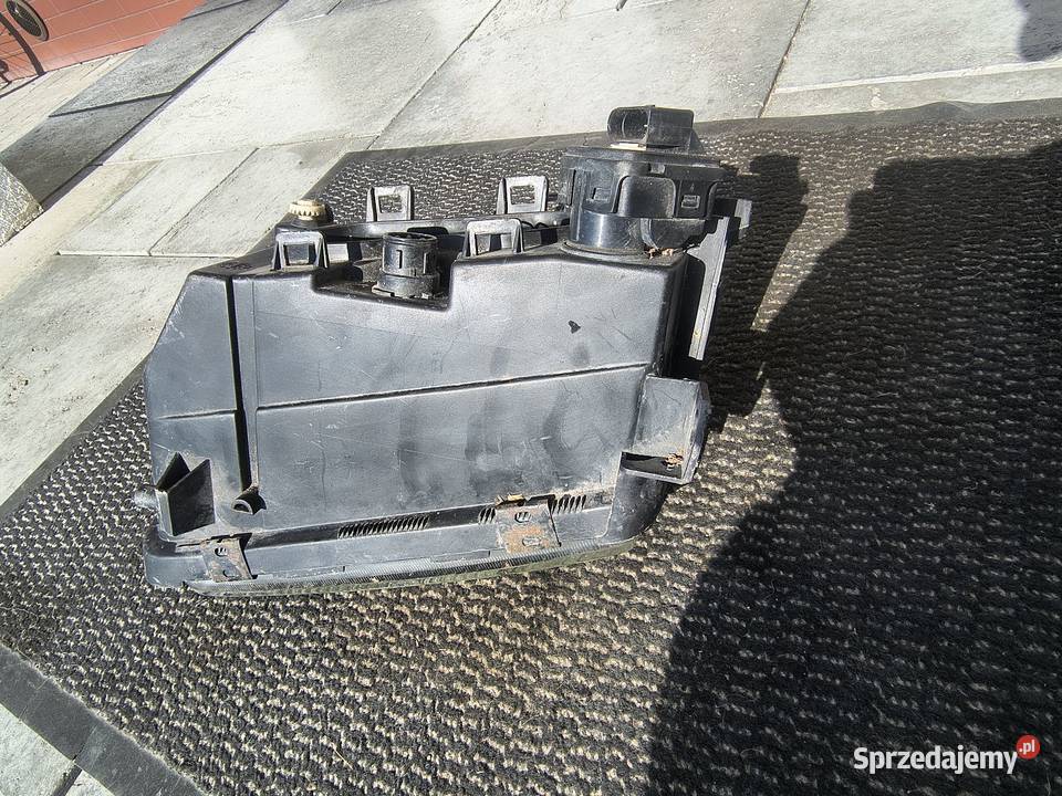 lewy reflektor przedni do Audi A3 8L Rzeszów