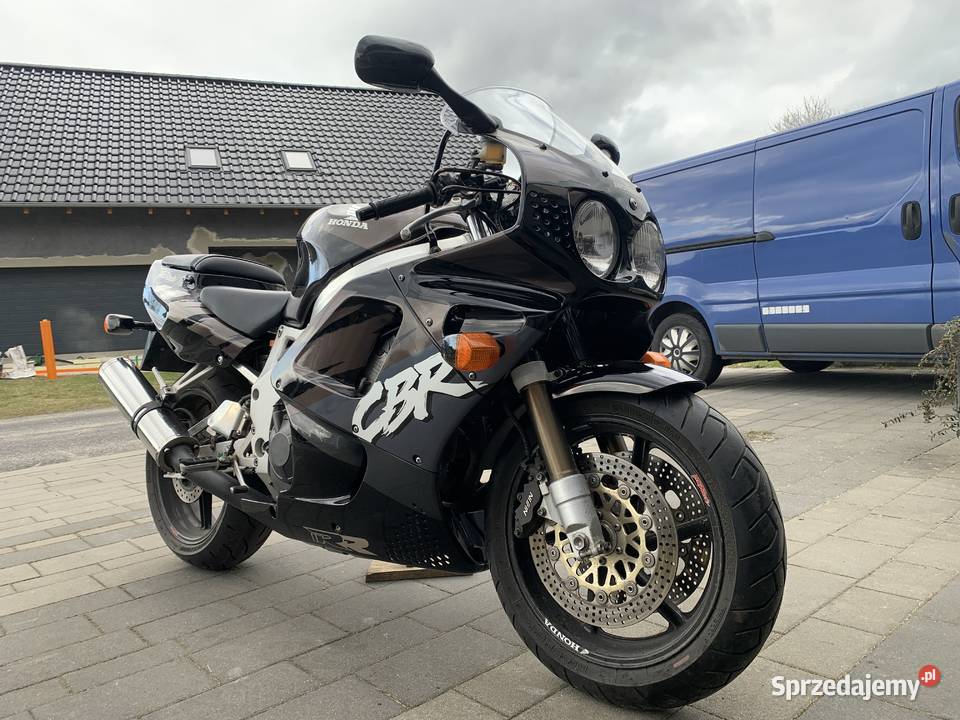 Honda CBR 900 SC28 1992 zamienię na BMW R35 Osiecznica