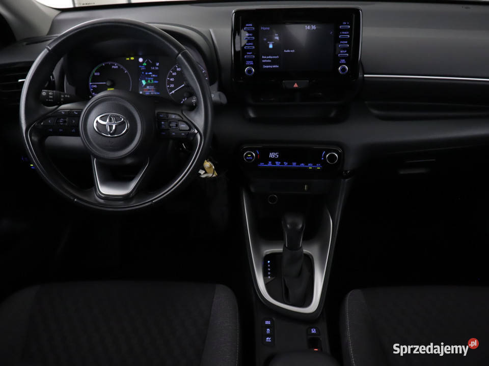 Toyota Yaris 15 VVTi Hybrid poduszka powietrzna