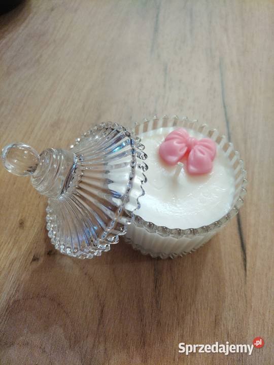 Świeczka sojowa Tuberoza i Jaśmin Dekoracje i ozdoby wielkopolskie Łowyń sprzedam