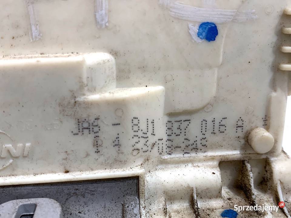 ZAMEK DRZWI PRAWY PRZÓD AUDI A4 B8 Kombi Zamki, wkładki i kluczyki