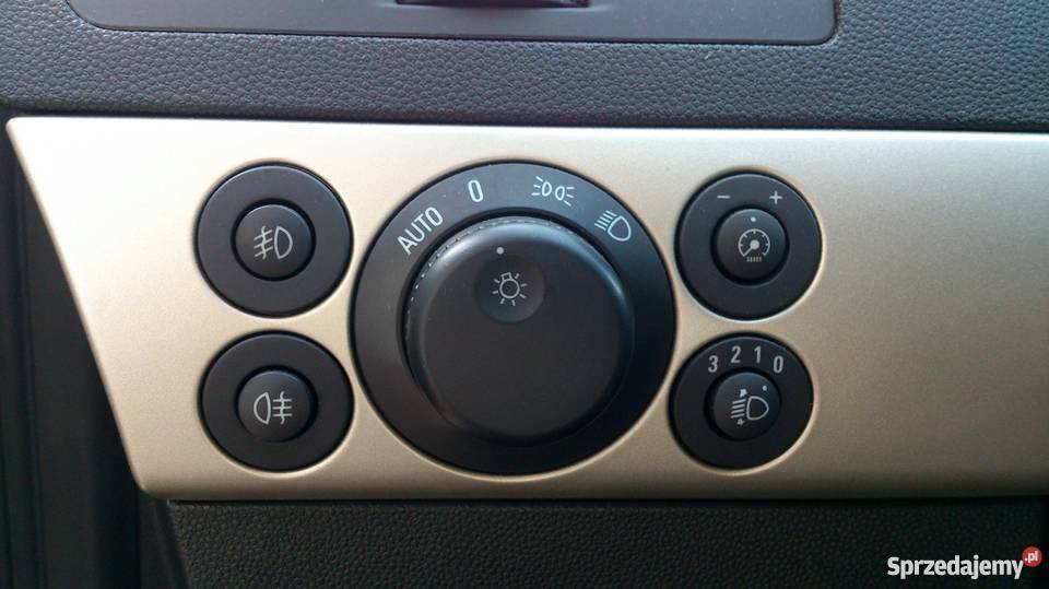 Opel Astra GTC diesel automat klima sport Komorniki sprzedam