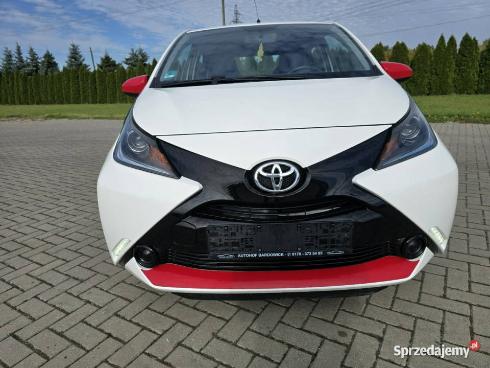 Toyota Aygo 10Benz wielofunkcyjna kierownica Kutno