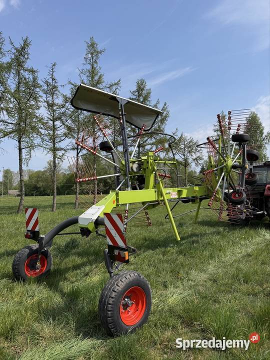 Zgrabiarka 2 gwiazdowa CLAAS Liner 1600 2017r Trofimówka