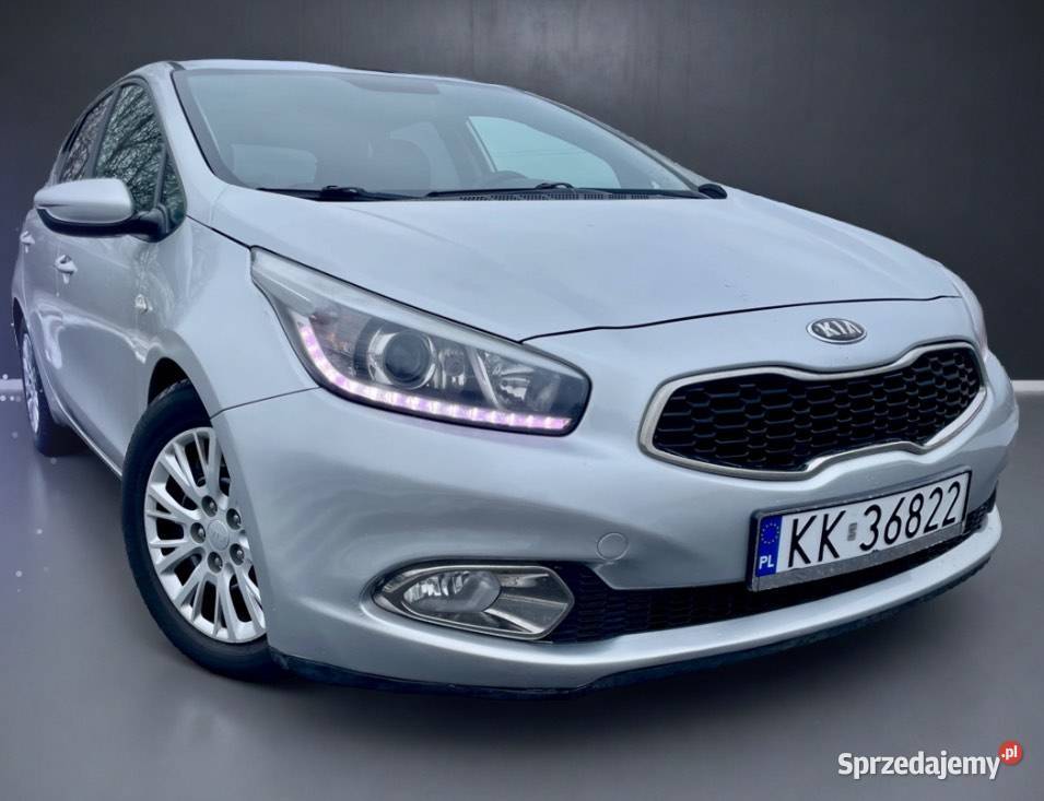 Kia Ceed 16 crdi130 2014bogataniski przebieg 4/5 małopolskie Kraków sprzedam