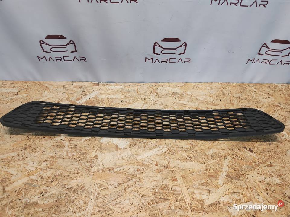 Kratka Dolna Zderzaka Przedniego Toyota Sienna