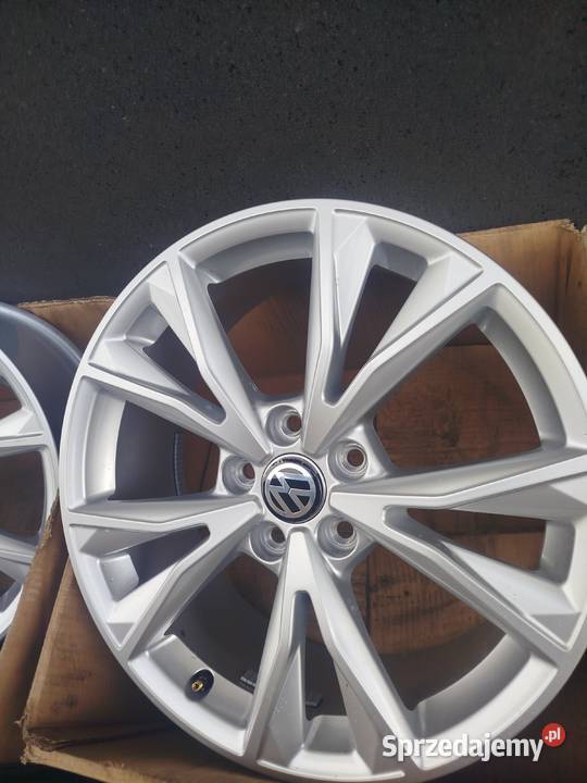 A393 Alufelgi 18 5x112 Et 43 7J Vw Tiguan TRoc Średnica 18" Motoryzacja Bąków