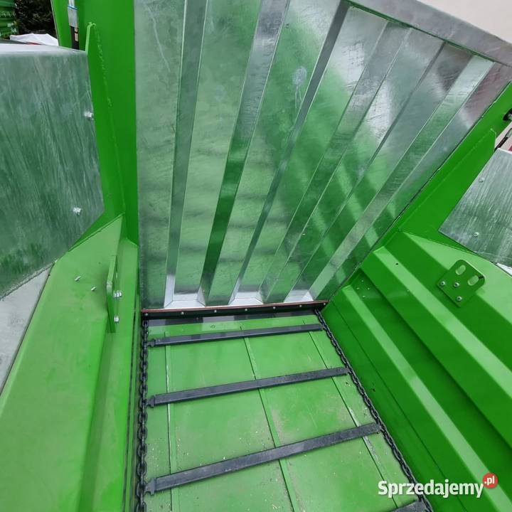 Rozrzutnik obornika jednoosiowy 9 ton 12 ton Ciechanów