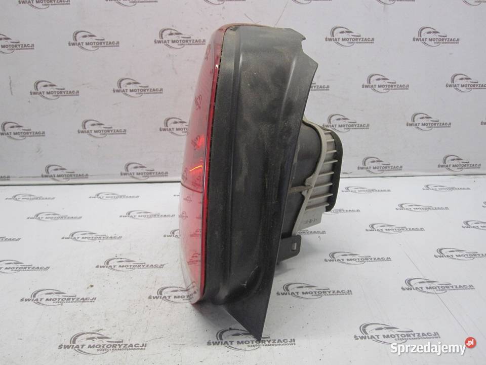 VW POLO V 11r lampa lewa tył 6R0945257B Lampy tylne sprzedam