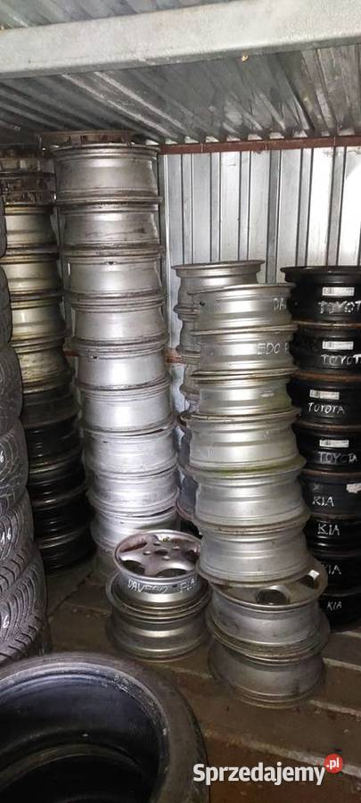 Sprzedam różne felgi stalowe aluminiowe Średnica 13" Brwinów