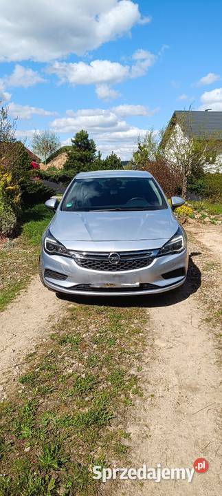 Astra k turbo benzyna 2016 Rok produkcji 2016
