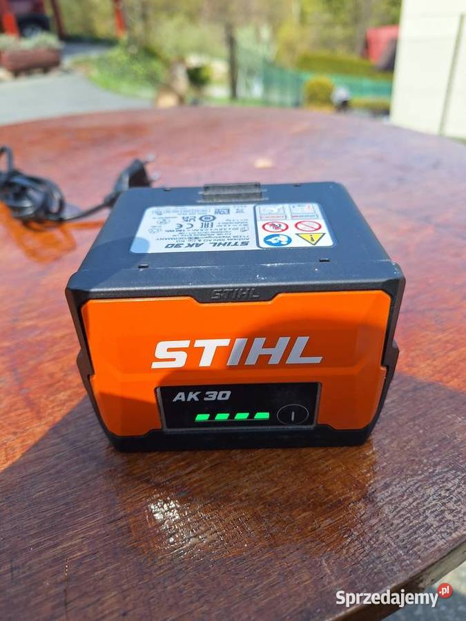 Zestaw Kosiarka STIHL RMA 235 z akumulatorem AK śląskie Meszna