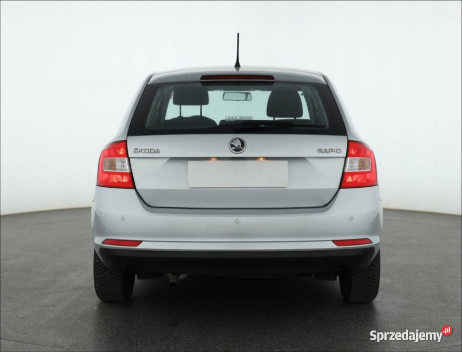 Skoda Rapid Spaceback 14 TSI 1390cm3