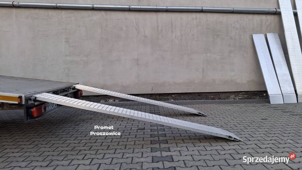 2 Najazdy Aluminiowe 250 x 32 Panelowe do 25T Proszowice sprzedam