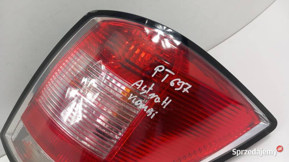OPEL ASTRA H KOMBI LAMPA TYŁ PRAWA sprzedam
