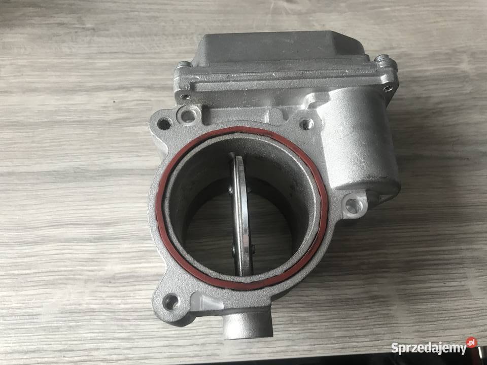 PRZEPUSTNICA VW AUDI 27 30 TDI 4E0145950 ERA Pozostałe Gidle