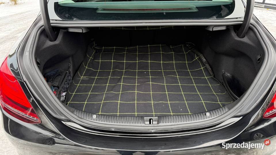 Mercedes C klasa 200d 2020r czarny Goleniów sprzedam