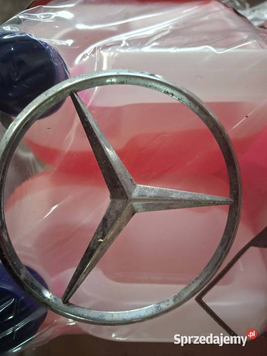 Emblemat Gwiazda klapy bagażnika Mercedes 107 na Ułęż sprzedam