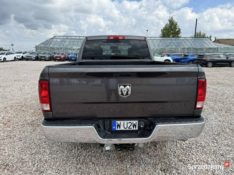 Dodge RAM V 2019 Komorniki
