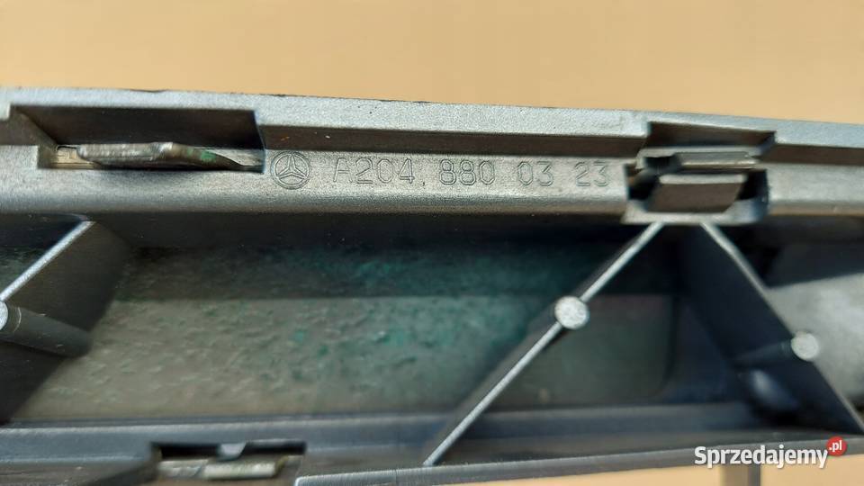ATRAPA GRILL MERCEDES CKLASA W204 0711 Międzychód sprzedam