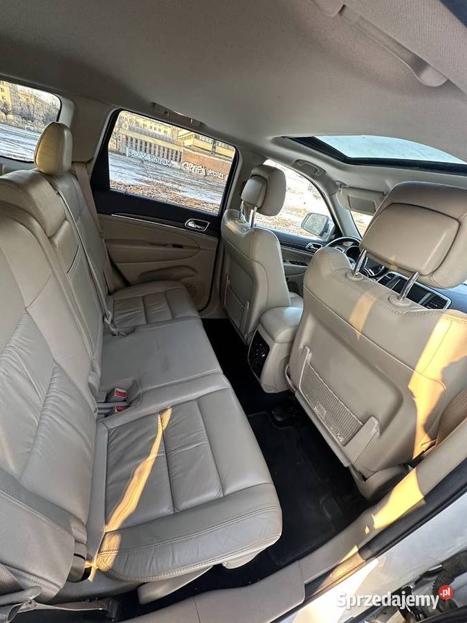 Jeep Grand Cherokee wk2 57 HEMI 5700cm3 Grand Cherokee
