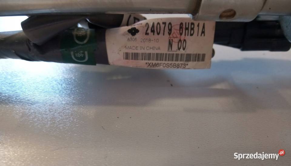 LISTWA WTRYSKOWA PRAWA INFINITI Q50 Q60 30T