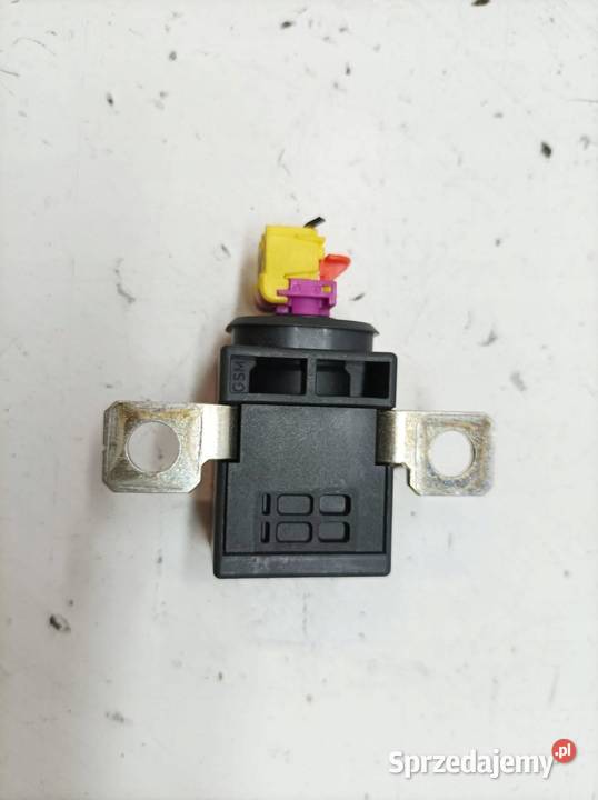 MODUŁ BEZPIECZNIK AKUMUALTORA ORG 4F0915519 Audi sprzedam