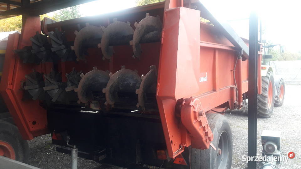 Rozrzutnik Agrimat 8ton klapa hydrauliczna mazowieckie Iłża