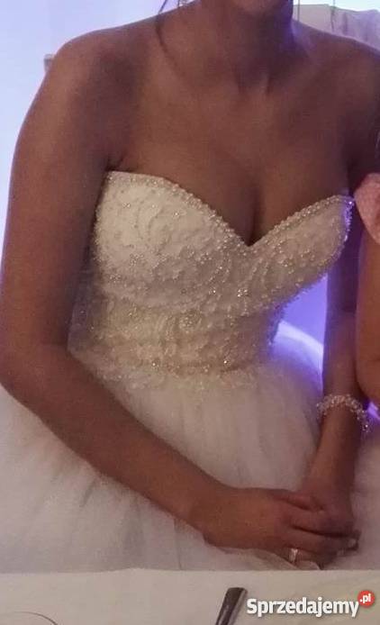 Piękna suknia ślubna Princess