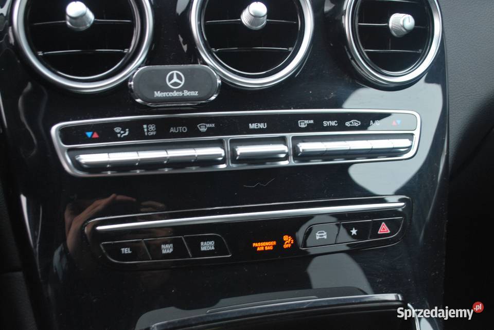 MercedesBenz GLC Automat 4x4 Hak FV VAT Navi poduszka powietrzna