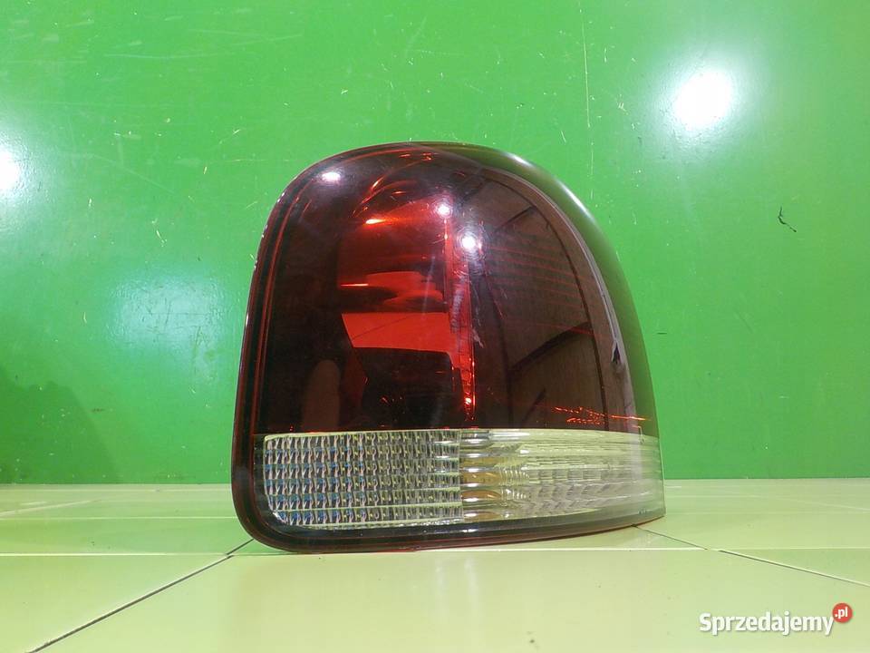 VW TOUAREG I LIFT 08r 5D lampa lewa tyl Suków
