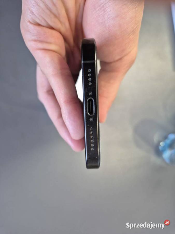 Syndyk sprzeda Iphone 16 Pro 256 GB Black Wejherowo sprzedam