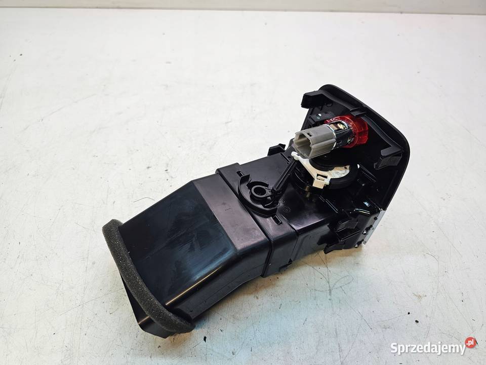KRATKA NAWIEWU ŚRODKOWA TYŁ AUDI A3 8V 8V0819203 śląskie Przystajń