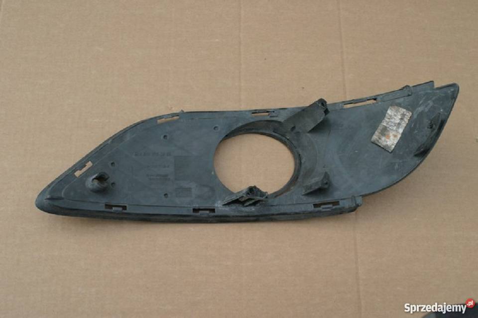 MERCEDES B KLASA KRATKA ZDERZAKA LEWA W246 Karoseria Bieleń sprzedam