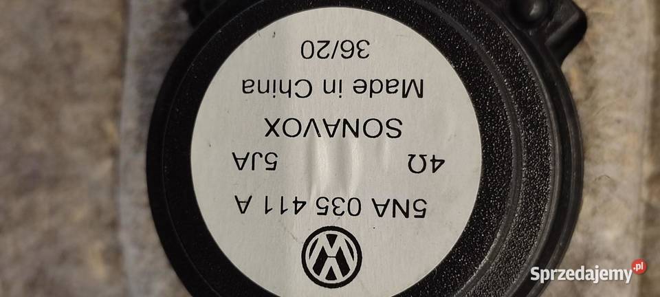 VW TIGUAN II TAPICERKA BOCZKA DRZWI PRAWY TYŁ osobowe