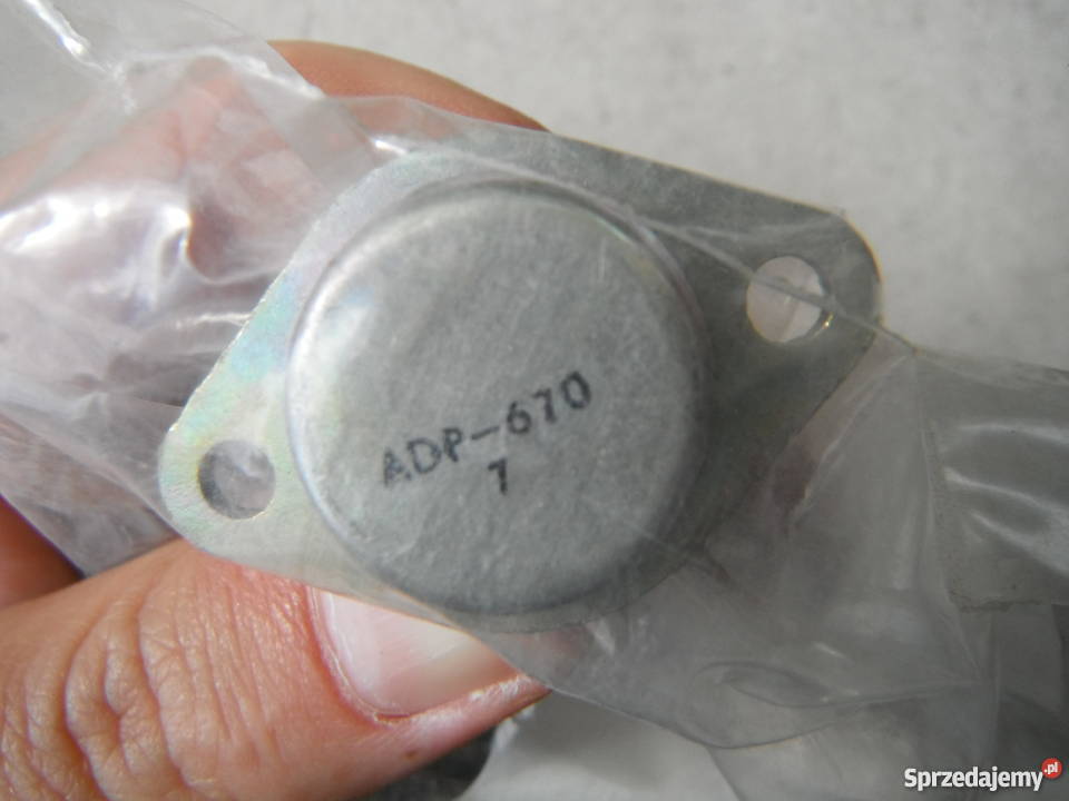 ADP670 tranzystor GeP 20V15A10W TO3 ADP670 Nowe