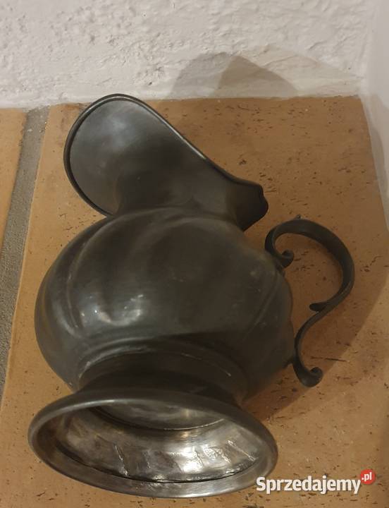 Stary dzbanek secesyjny ciemny metal sygnowany Lublin