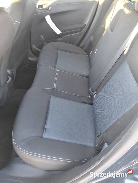 Sprzedam peugeota 208 sprowadzony zarejestrowany sprzedam