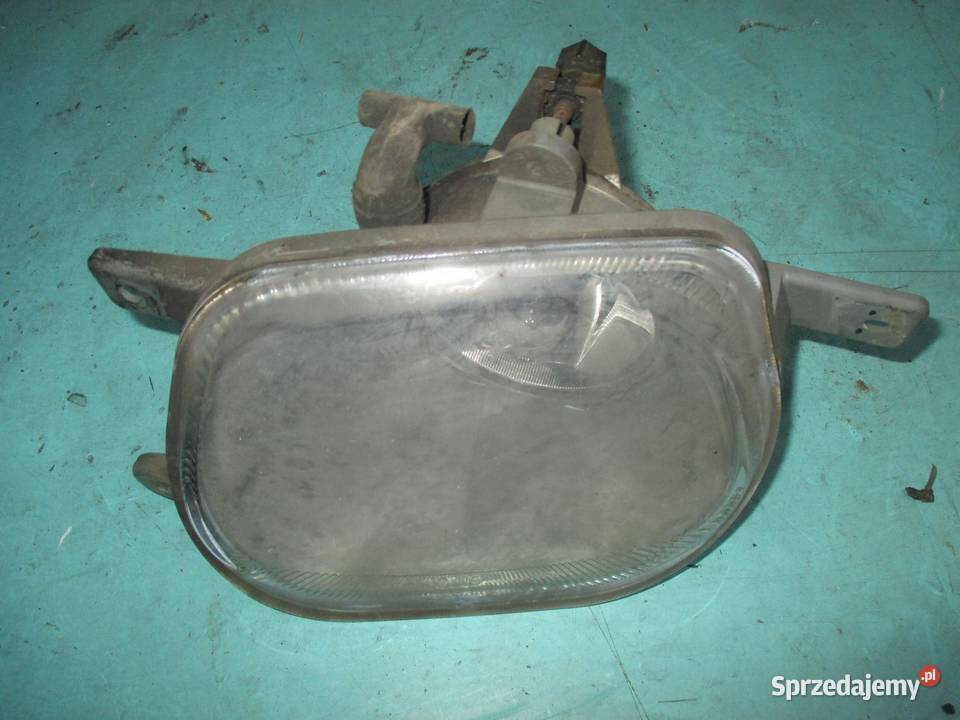 VOLVO XC90 04r halogen prawy przód 8693796