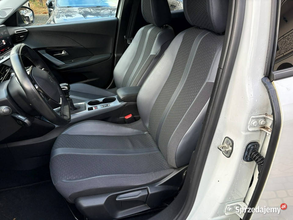 Peugeot 2008 15 HDI 102 Full Led Duża navi SUV Motoryzacja Lipówki