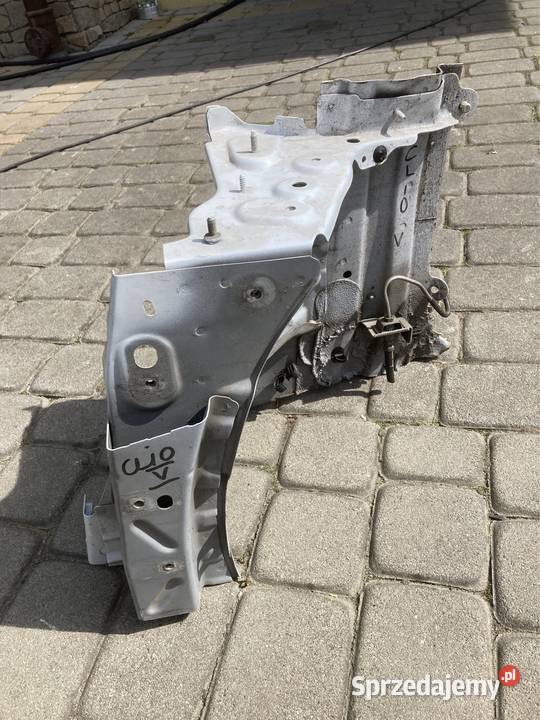 Fartuch podłużnicy prawy przód Clio V Winiary