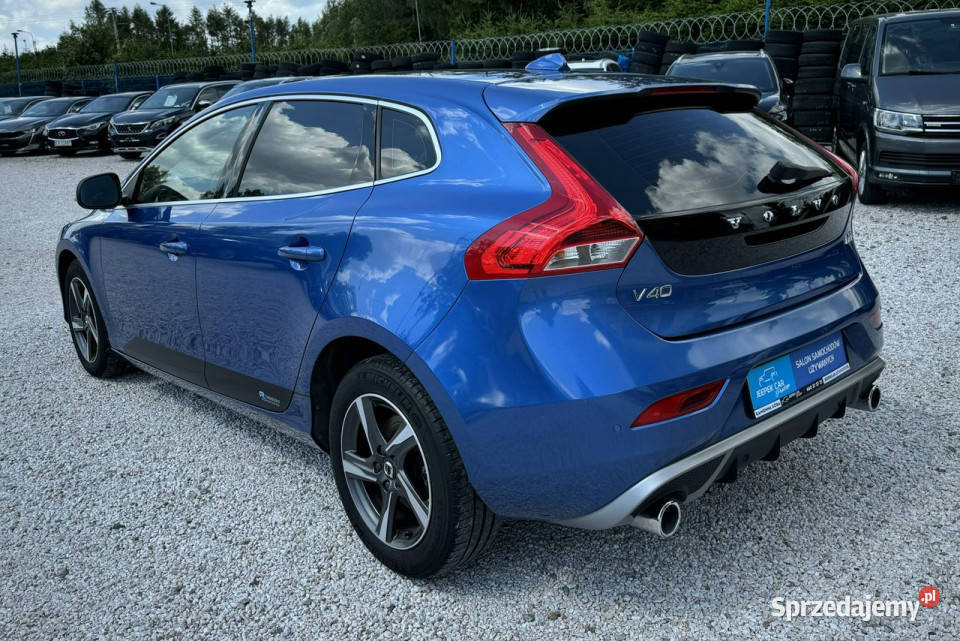 Volvo V40 RDesignD2113 Gwarancja II 2012 światła do jazdy dziennej V40 Kamienna Góra